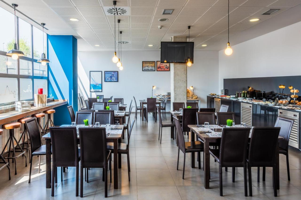 Madrid Airport Suites, Affiliated By Melia מראה חיצוני תמונה