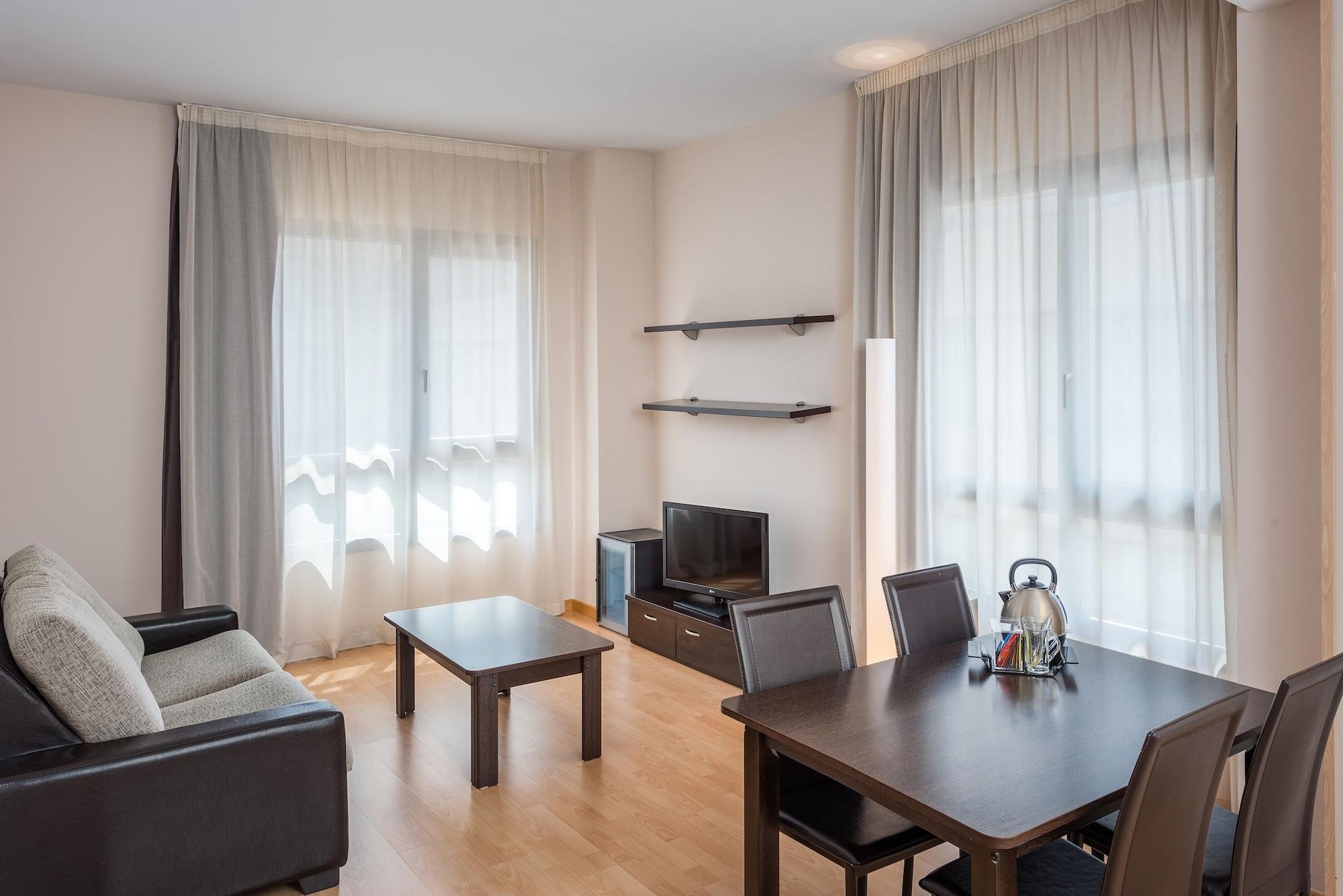 Madrid Airport Suites, Affiliated By Melia מראה חיצוני תמונה