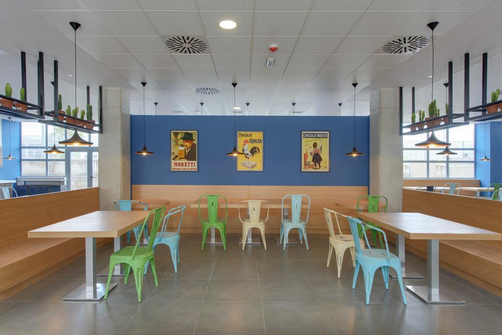 Madrid Airport Suites, Affiliated By Melia מראה חיצוני תמונה