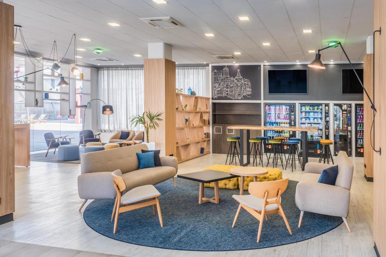 Madrid Airport Suites, Affiliated By Melia מראה חיצוני תמונה